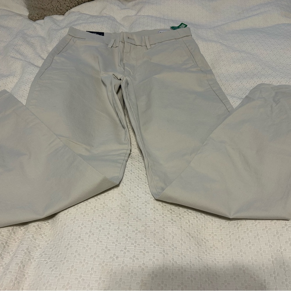 GAP men’s new with tags khaki slim pants 30x32